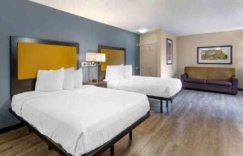 Deluxe Studio, Multiple Beds, Accessible, Non Smoking | In-room safe, desk, iron/ironing board, free WiFi