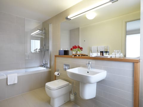 Hypo-allergenic bedding, in-room safe, desk, iron/ironing board