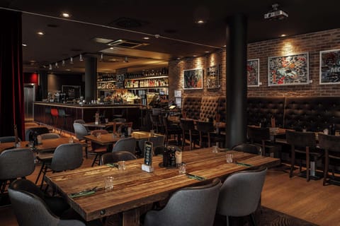 Breakfast, lunch and dinner served