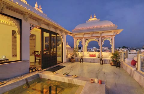 UDAI SUITE | Balcony