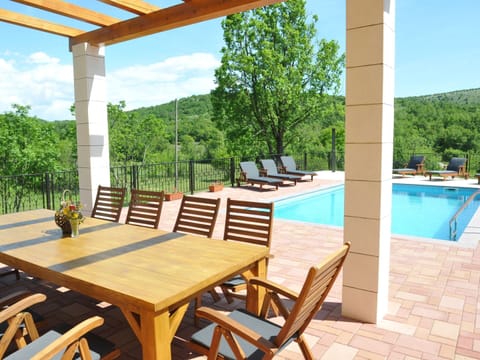 Villa | Pool | Indoor pool, outdoor pool