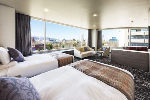 Premium bedding, down comforters, in-room safe, individually furnished