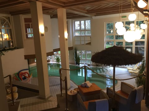 Indoor pool, sun loungers