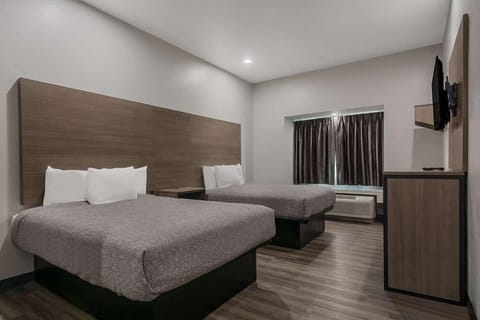 Room, 2 Double Beds, Smoking | Desk, WiFi (free), alarm clocks, bed sheets