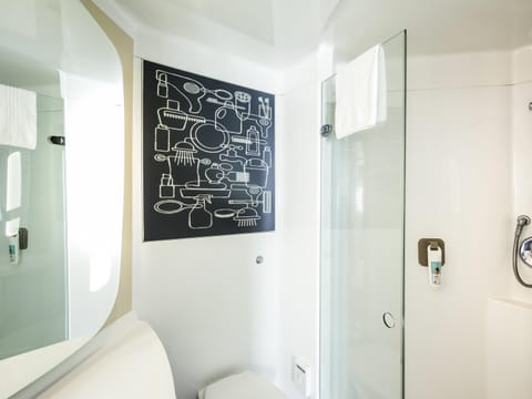 In-room safe, desk, free WiFi, bed sheets