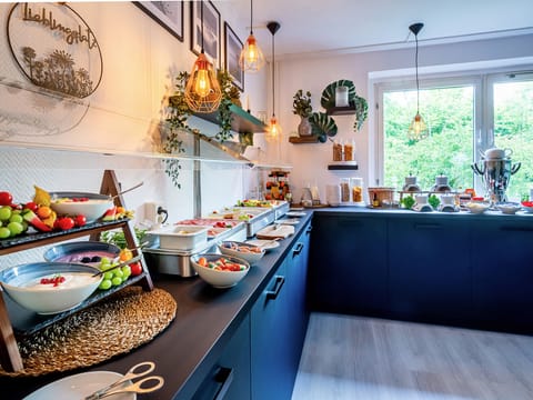 Daily buffet breakfast (EUR 19.9 per person)