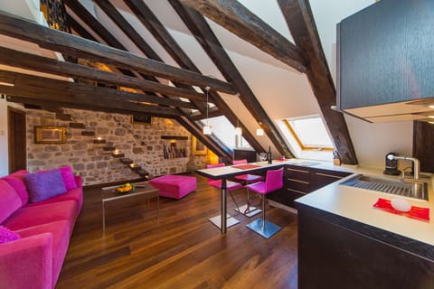 Apartment, 2 Bedrooms, City View | Living area | Flat-screen TV