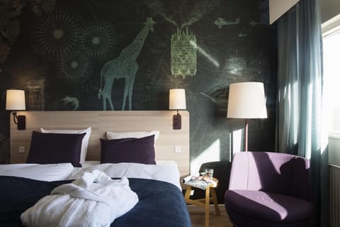 Superior Double Room (Extra) | In-room safe, free WiFi, bed sheets