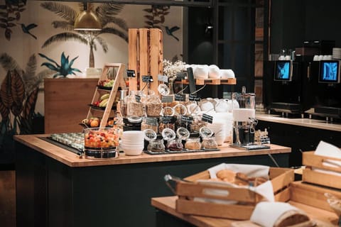 Daily buffet breakfast for a fee