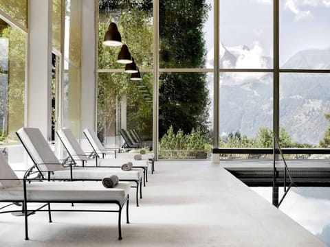 Indoor pool, outdoor pool, sun loungers