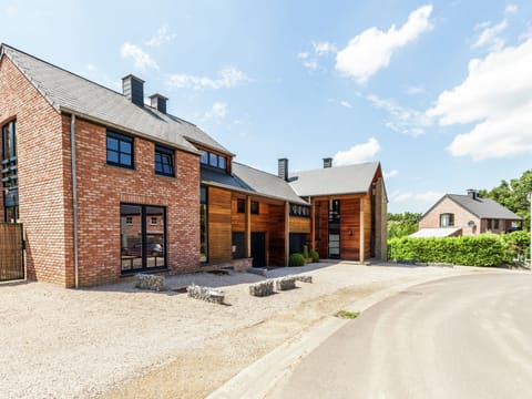 House | Exterior