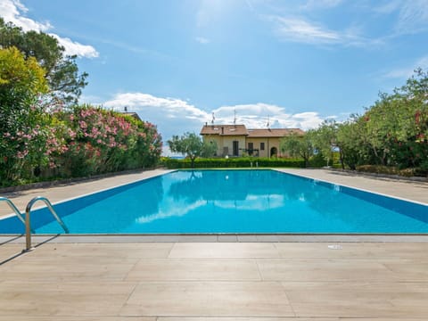 House | Pool | Outdoor pool