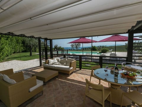 House | Dining