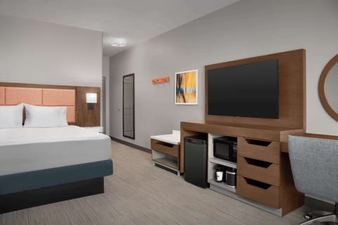 Large, One King Bed | Down comforters, pillowtop beds, desk, laptop workspace