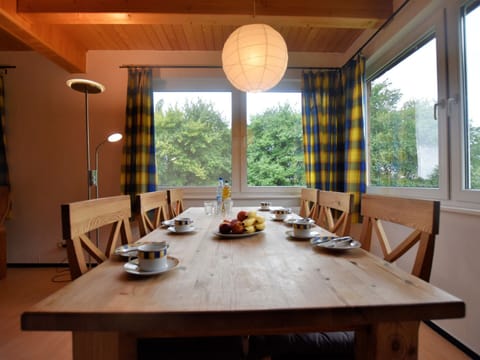 Apartment | Dining