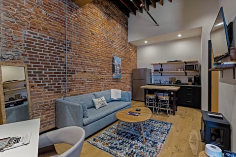Living Room (1)