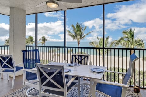 Breathtaking beach and sunset views from the SW facing wrap-around screened lanai.