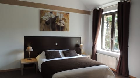 Standard Triple Room | In-room safe, free WiFi