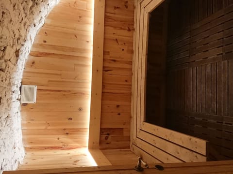 House | Spa treatment