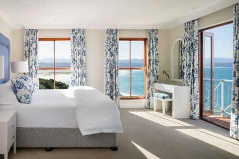 Premier Suite | Premium bedding, in-room safe, individually decorated