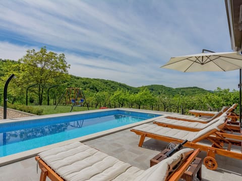 Apartment | Pool | Outdoor pool