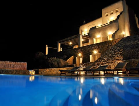 Villa | Exterior