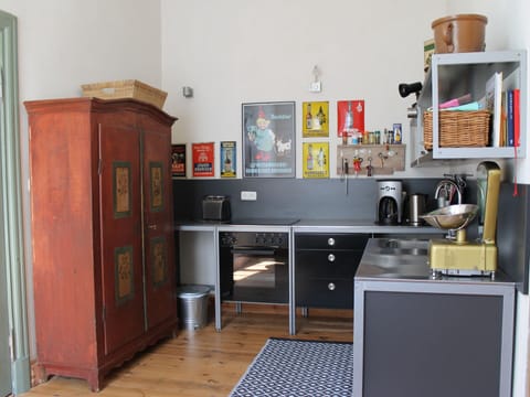 Apartment | Private kitchen | Stovetop