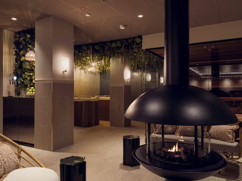 Couples treatment rooms, massages