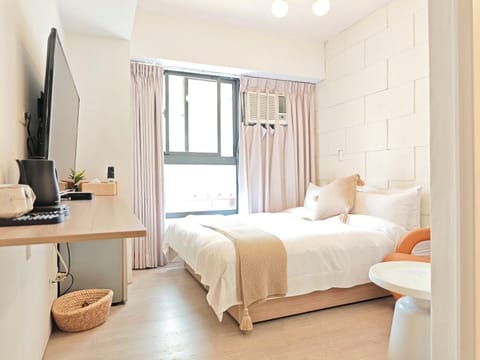Standard Double Room | Premium bedding, down comforters, individually decorated, desk