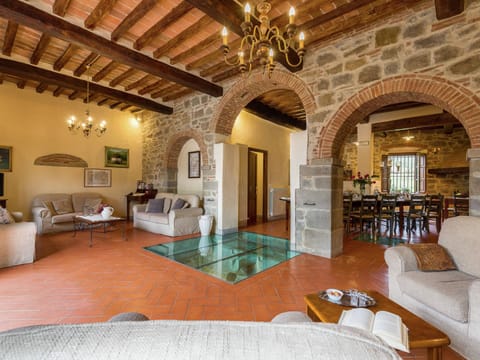 Villa | Dining