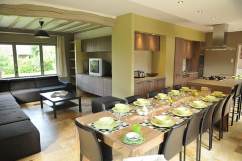 House | Dining