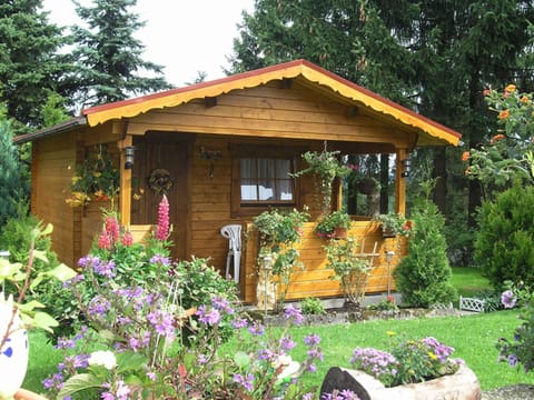 Apartment | Garden