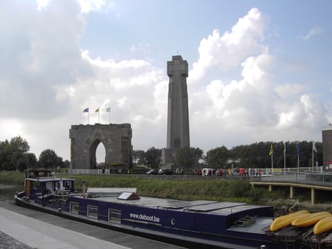 Mobile Home | Exterior