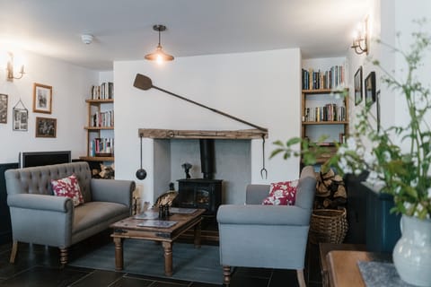 Luxury Double Room, Ensuite (Batherm ) | Lounge