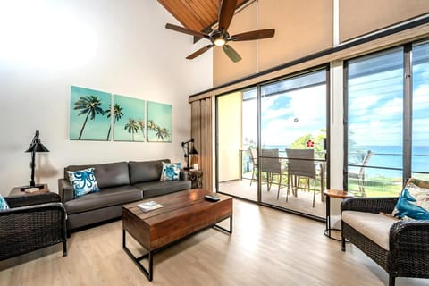 Lounge in style with tropical touches, open skies, and a lanai just steps away from waves and salty breezes
