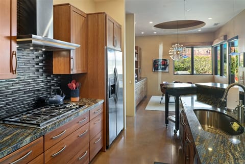 Gourmet kitchen for your vacation