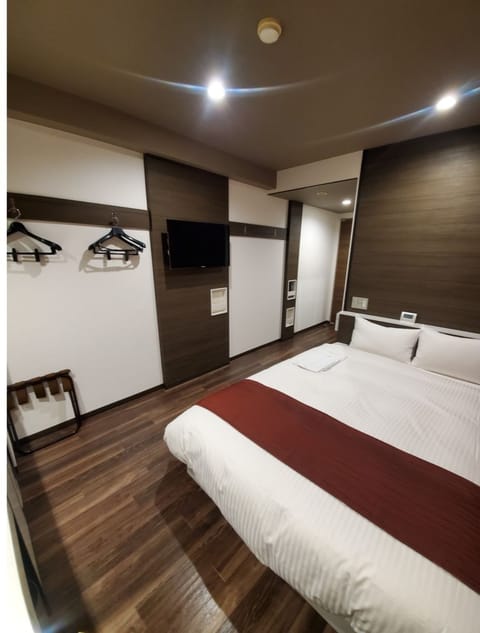 Renewal Semi Double Room