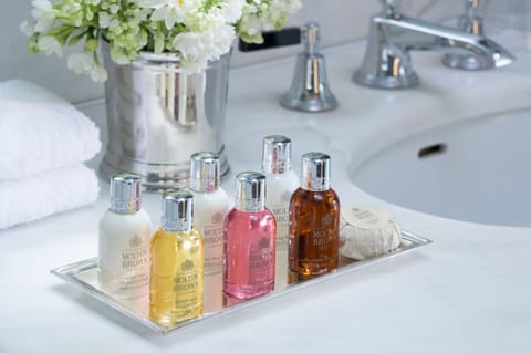 Shower, free toiletries, hair dryer, bathrobes