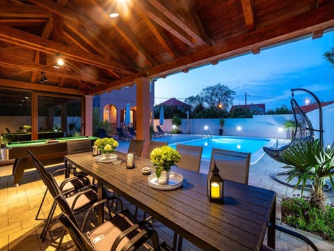 Villa | Balcony