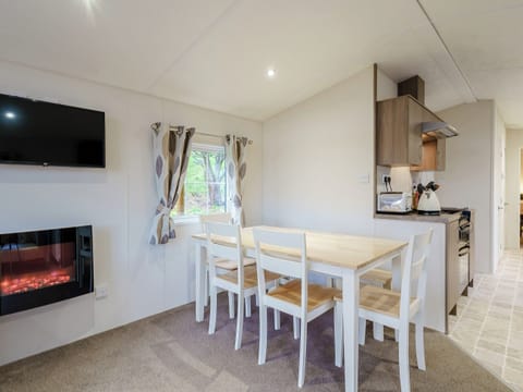 Dining Area | The Orchard - Meeks Park, Dollar