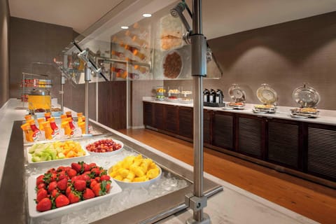 Cooked-to-order breakfast for a fee
