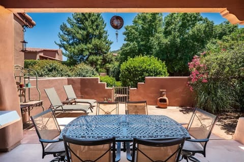 Enjoy a relaxing, quiet stay or BBQ with family and friends