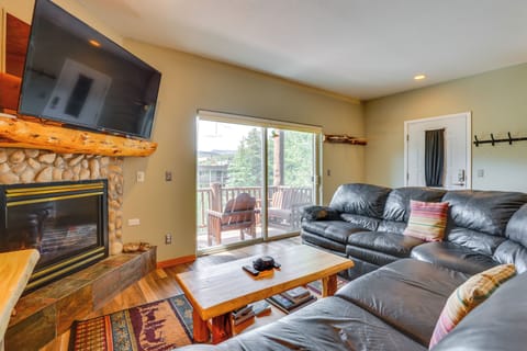 Winter Park Vacation Rental | 2BR | 2BA | 1,100 Sq Ft | Stairs Required