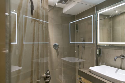 Suite, Balcony, Mountain View (Dorfplatz) | Minibar, in-room safe, desk, iron/ironing board