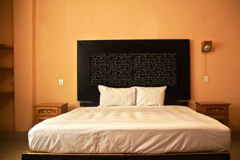 Superior Room | Iron/ironing board, WiFi (free), bed sheets
