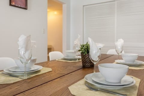 Pottery, Table, Furniture, Home Decor, Dining Table