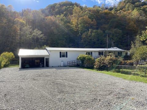 Large Parking area pull in from Gilliam Bottom Road- Pull out onto Rolfe St.