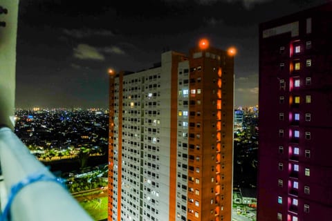 Room | City view
