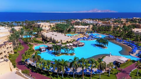 7 outdoor pools, cabanas (surcharge), pool umbrellas
