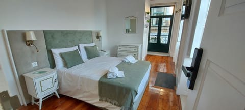 Hypo-allergenic bedding, down comforters, memory foam beds